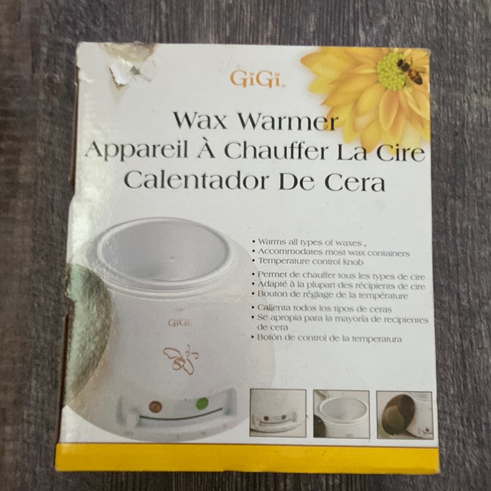 Wax warmer